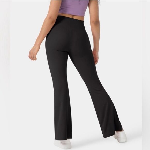 Halara Crossover High Waisted Back Pocket Super Flare Legging Black - Picture 5 of 10